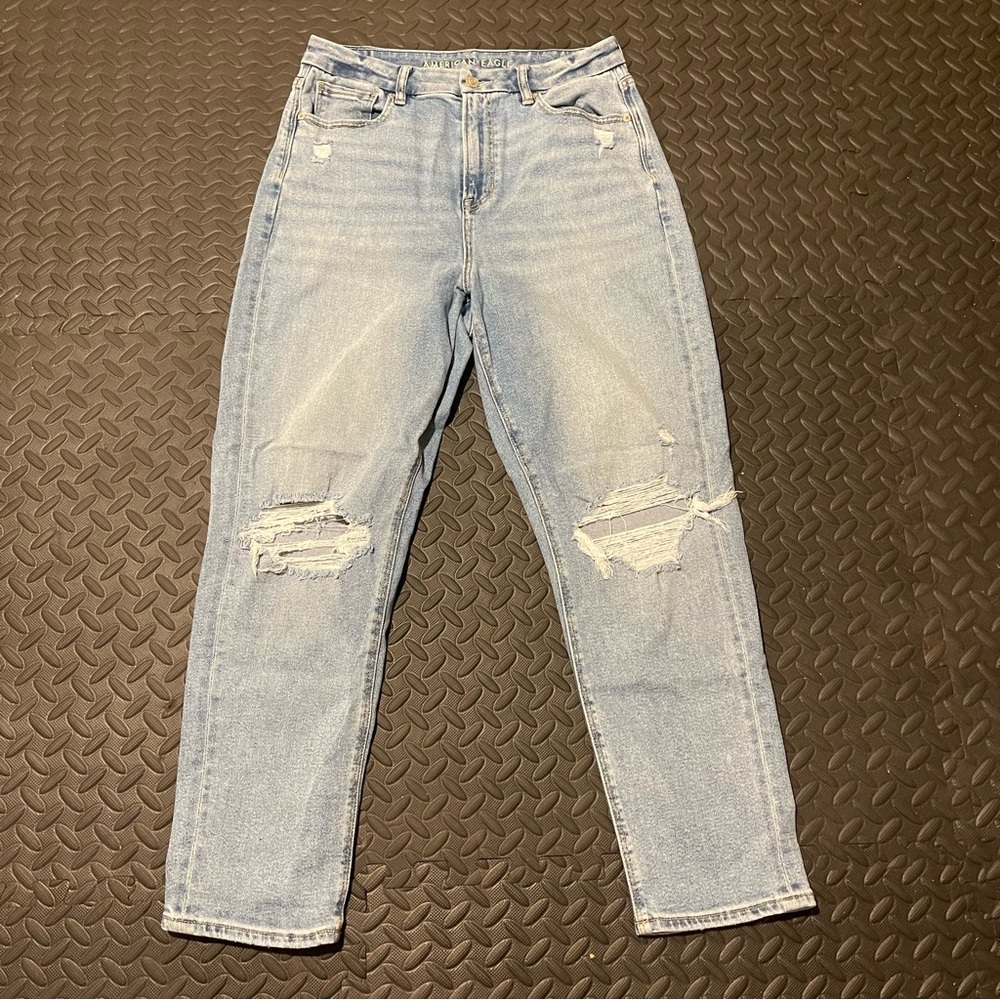 American Eagle Outfitters Light Blue High Rise Jeans